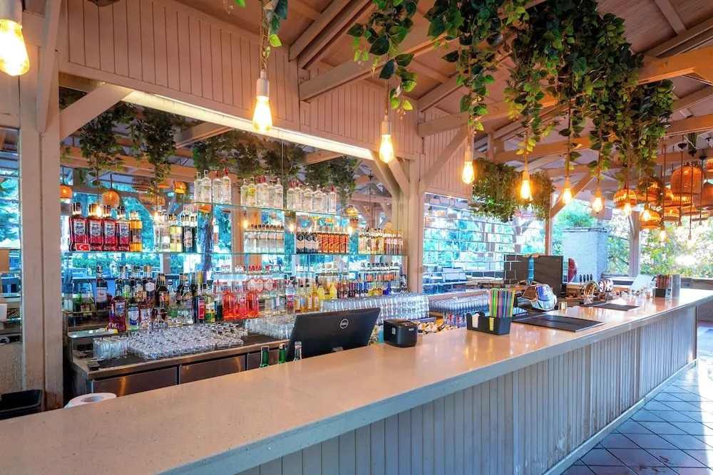 هتل گرند یازیجی کلاب توربان